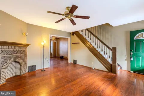 1019 Washington Ave, Marcus Hook, PA 19061 photo 5