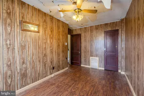 1019 Washington Ave, Marcus Hook, PA 19061 photo 16