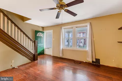 1019 Washington Ave, Marcus Hook, PA 19061 photo 6