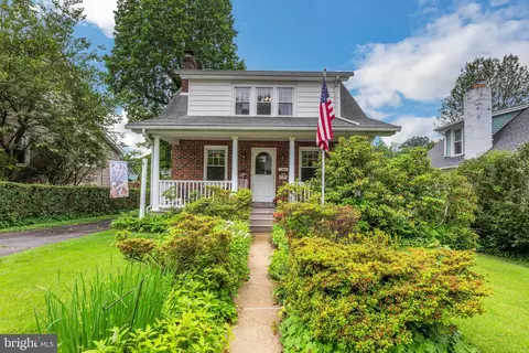 120 W Seventh St #150, Media, PA 19063