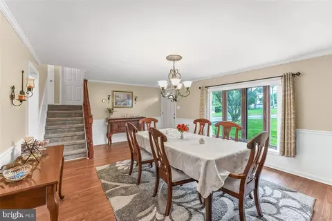 Dining - 11 Stratford Dr, Springfield, PA 19064 photo 2 of 3