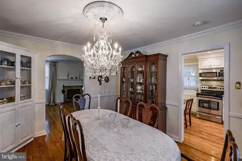 1004 Stoneybrook Dr, Springfield, PA 19064 photo 12