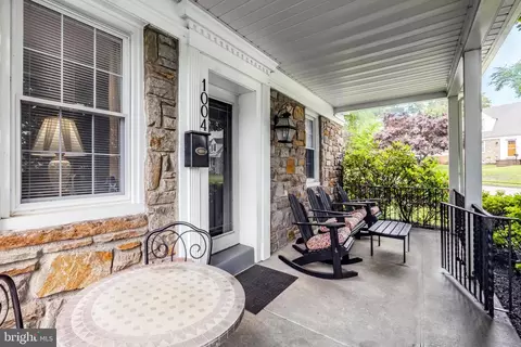 1004 Stoneybrook Dr, Springfield, PA 19064 photo 5