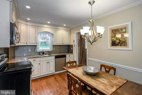 1004 Stoneybrook Dr, Springfield, PA 19064 photo 15