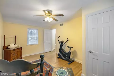1004 Stoneybrook Dr, Springfield, PA 19064 photo 27