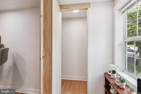 Entry Way - 1707 Peach St, Boothwyn, PA 19061 photo 5 of 5