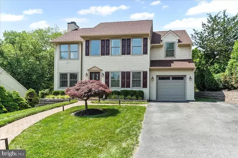 Exterior - 4102 Bugle Ln, Boothwyn, PA 19061 photo 2 of 11