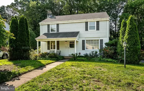 73 Duncan Ln, Springfield, PA 19064