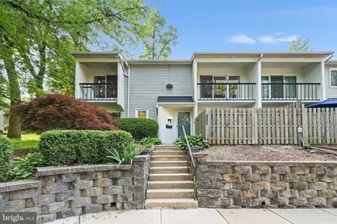 112 Oxley Ct, Newtown Square, PA 19073