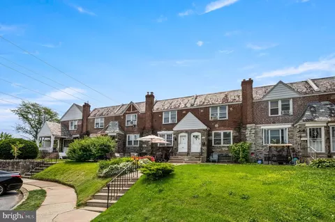 246 Le Carra Dr, Lansdowne, PA 19050