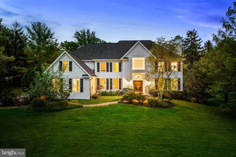 501 Van Lears Run, Villanova, PA 19085