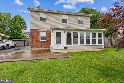 739 Brooke Cir, Morton, PA 19070
