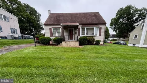 339 W Brookhaven Rd, Brookhaven, PA 19015
