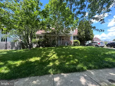 185 Berkley Ave, Lansdowne, PA 19050