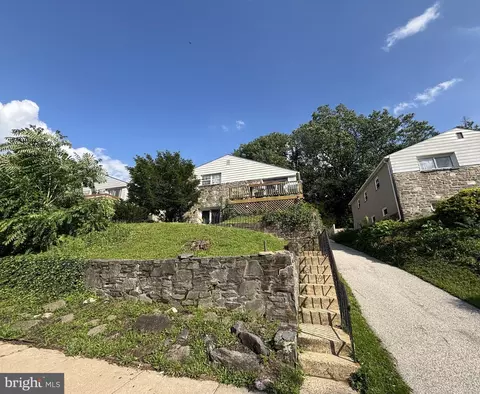 155 Wyndmoor Rd, Havertown, PA 19083