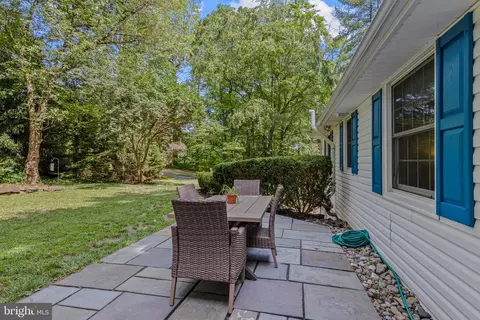 Exterior - 13 Weirwood Rd, Wayne, PA 19087 photo 4 of 8