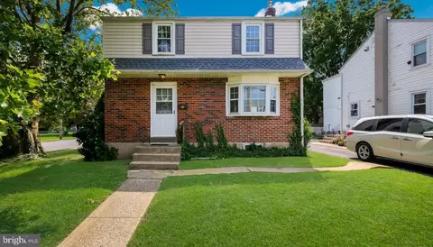 401 Folsom Ave, Folsom, PA 19033