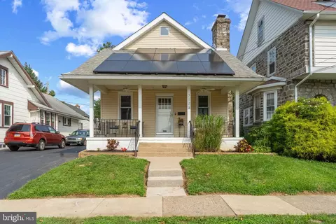 3623 Berry Ave, Drexel Hill, PA 19026