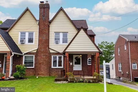 24 Sterner Ave, Broomall, PA 19008