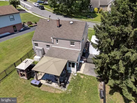 15 Pearson Dr, Springfield, PA 19064 photo 35