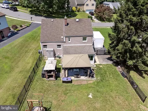 15 Pearson Dr, Springfield, PA 19064 photo 36
