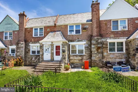 705 Briarcliff Rd, Darby, PA 19082