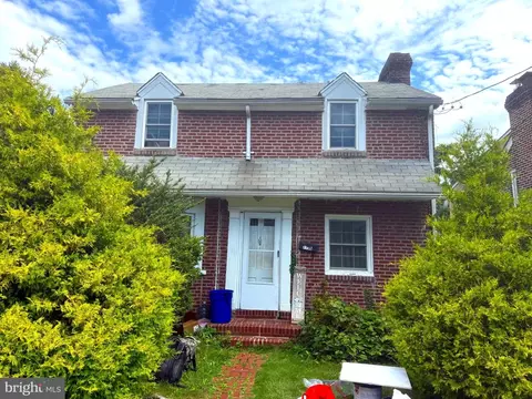 7755 Parkview Rd, Darby, PA 19082