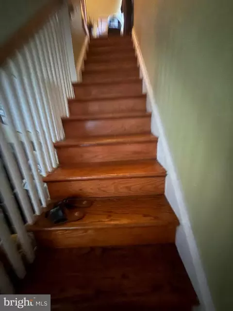 Entry Way - 7755 Parkview Rd, Darby, PA 19082 photo 2 of 2