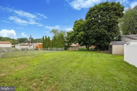Exterior - 957 Thornton Rd, Boothwyn, PA 19061 photo 2 of 2