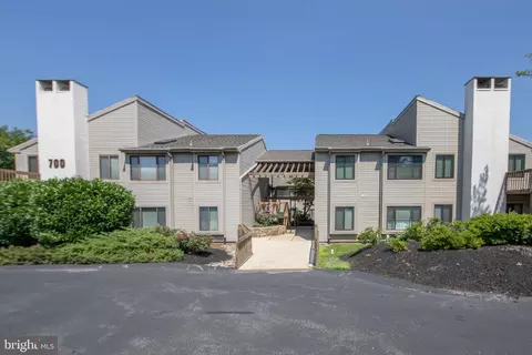 714 Pritchard Pl, Newtown Square, PA 19073
