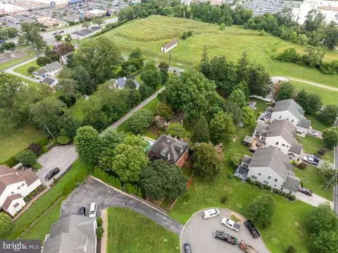 View/Area - 150 E Dutton Ml, Brookhaven, PA 19015 photo 3 of 3