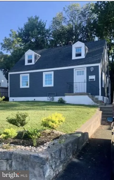 2924 Bethel Rd, Chester, PA 19013