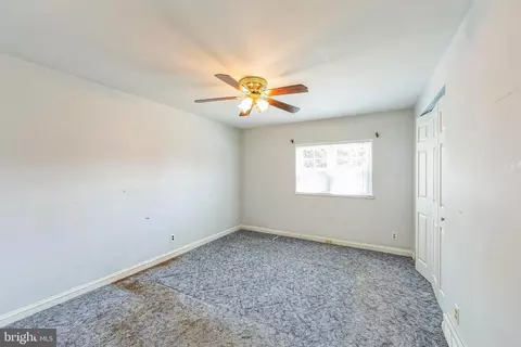 Bedroom - 340 E Thomson Ave, Springfield, PA 19064 photo 3 of 4
