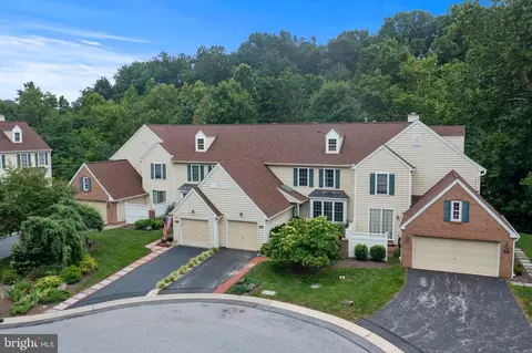 112 Dundee Mills Ln, Wallingford, PA 19086