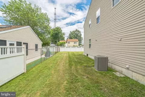 Exterior - 2305 Pleasantview Ave, Boothwyn, PA 19061 photo 3 of 3