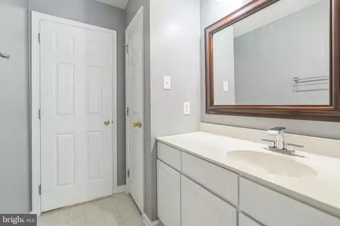 Entry Way - 2305 Pleasantview Ave, Boothwyn, PA 19061 photo 6 of 6