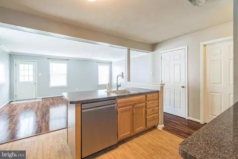 Entry Way - 2305 Pleasantview Ave, Boothwyn, PA 19061 photo 3 of 6
