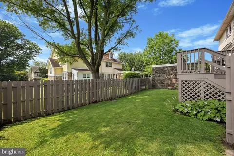 127 Crestview Rd, Darby, PA 19082 photo 40