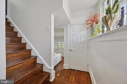 127 Crestview Rd, Darby, PA 19082 photo 17