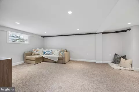 127 Crestview Rd, Darby, PA 19082 photo 30