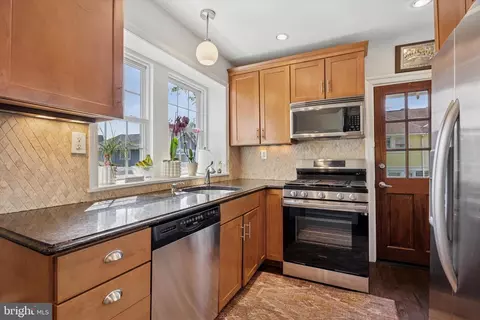 127 Crestview Rd, Darby, PA 19082 photo 15