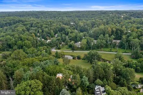 View/Area - 308-310 Julip Run Rd, Wayne, PA 19087 photo 1 of 2