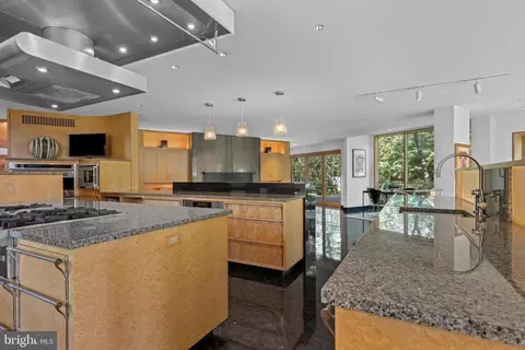 Kitchen - 308-310 Julip Run Rd, Wayne, PA 19087 photo 1 of 11