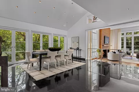 Dining - 308-310 Julip Run Rd, Wayne, PA 19087 photo 4 of 7