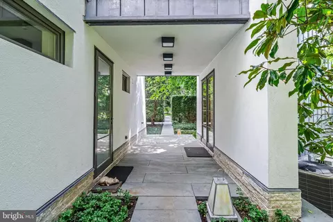 Entry Way - 308-310 Julip Run Rd, Wayne, PA 19087 photo 19 of 21