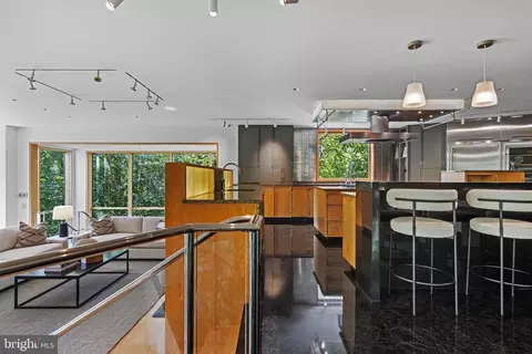 Kitchen - 308-310 Julip Run Rd, Wayne, PA 19087 photo 9 of 11