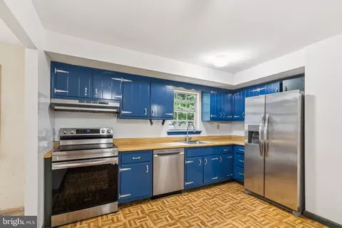 112 Wellington Rd, Brookhaven, PA 19015