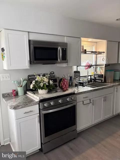 Kitchen - 211 Johnson Ave, Boothwyn, PA 19061 photo 1 of 1