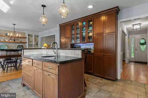 620 W Wayne Ave, Wayne, PA 19087 photo 12