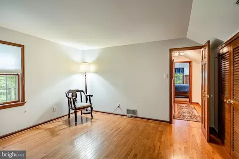 Bedroom - 27 E Forge Rd, Media, PA 19063 photo 6 of 8